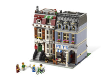 LEGO® Creator Expert Pet Shop — 10218 — 2032 Piece Building Set