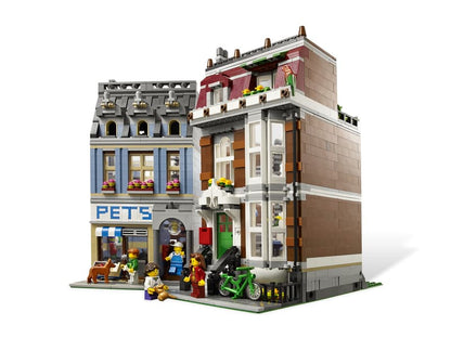 LEGO® Creator Expert Pet Shop — 10218 — 2032 Piece Building Set