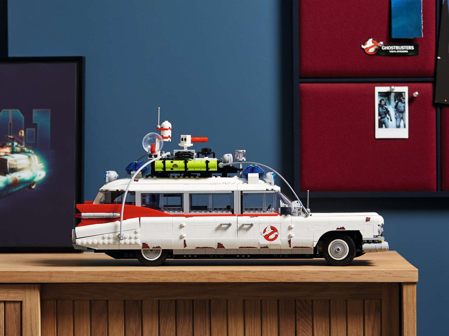 LEGO® Icons Ghostbusters™ ECTO-1 - 10274 - 2352 Piece Building Set