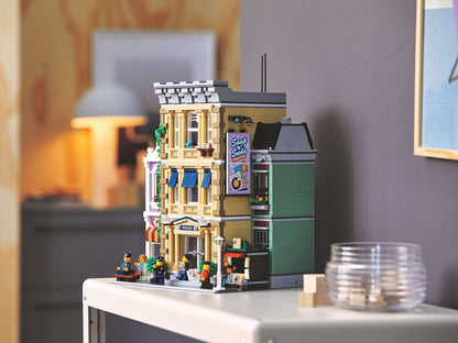 LEGO® Icons Police Station - 10278 - 2923 Piece Building Set