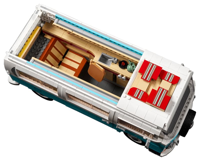 LEGO® Creator Expert Volkswagen T2 Camper Van - 10279 - 2207 Piece Building Set