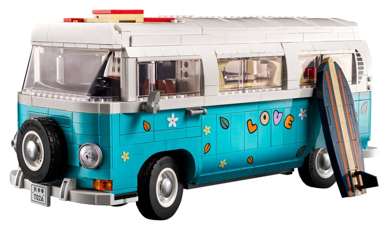 LEGO® Creator Expert Volkswagen T2 Camper Van - 10279 - 2207 Piece Building Set