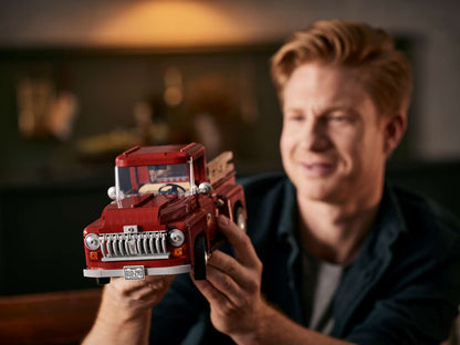 LEGO® Icons Pickup Truck - 10290 - 1677 Piece Building Set