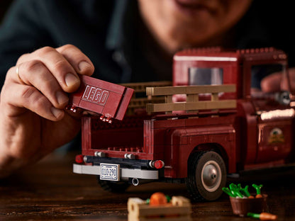 LEGO® Icons Pickup Truck - 10290 - 1677 Piece Building Set