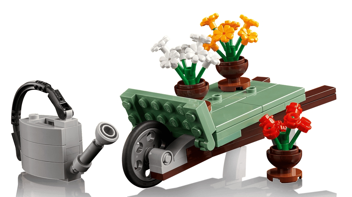 LEGO® Icons Pickup Truck - 10290 - 1677 Piece Building Set