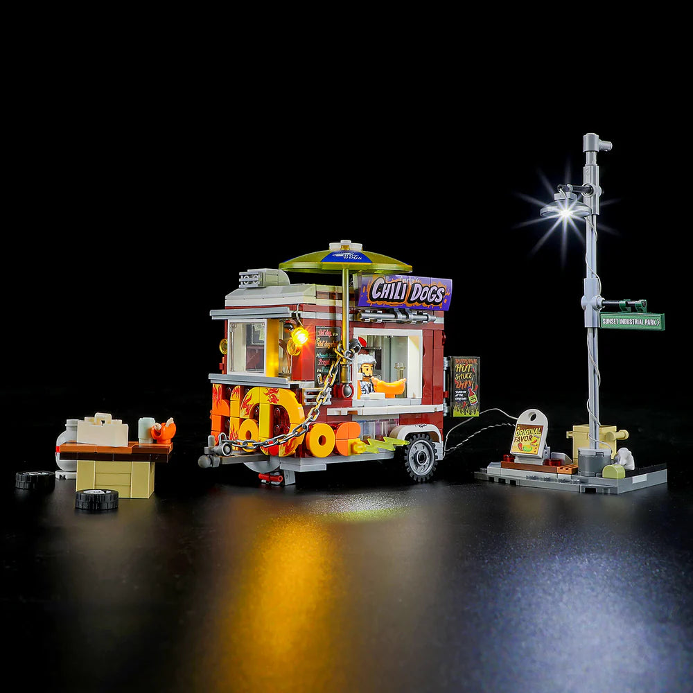 Lumibricks® | Funwhole® Chili Dog Trailer — Street Fusion Hot Food Truck with LED Lights — F9046 — 515 Piece Building Set