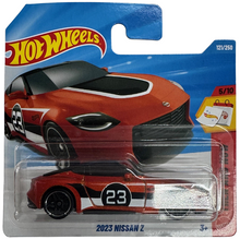 Hot Wheels© Basic - 2023 Nissan Z - Then and Now 5/10 - 121/250-2026