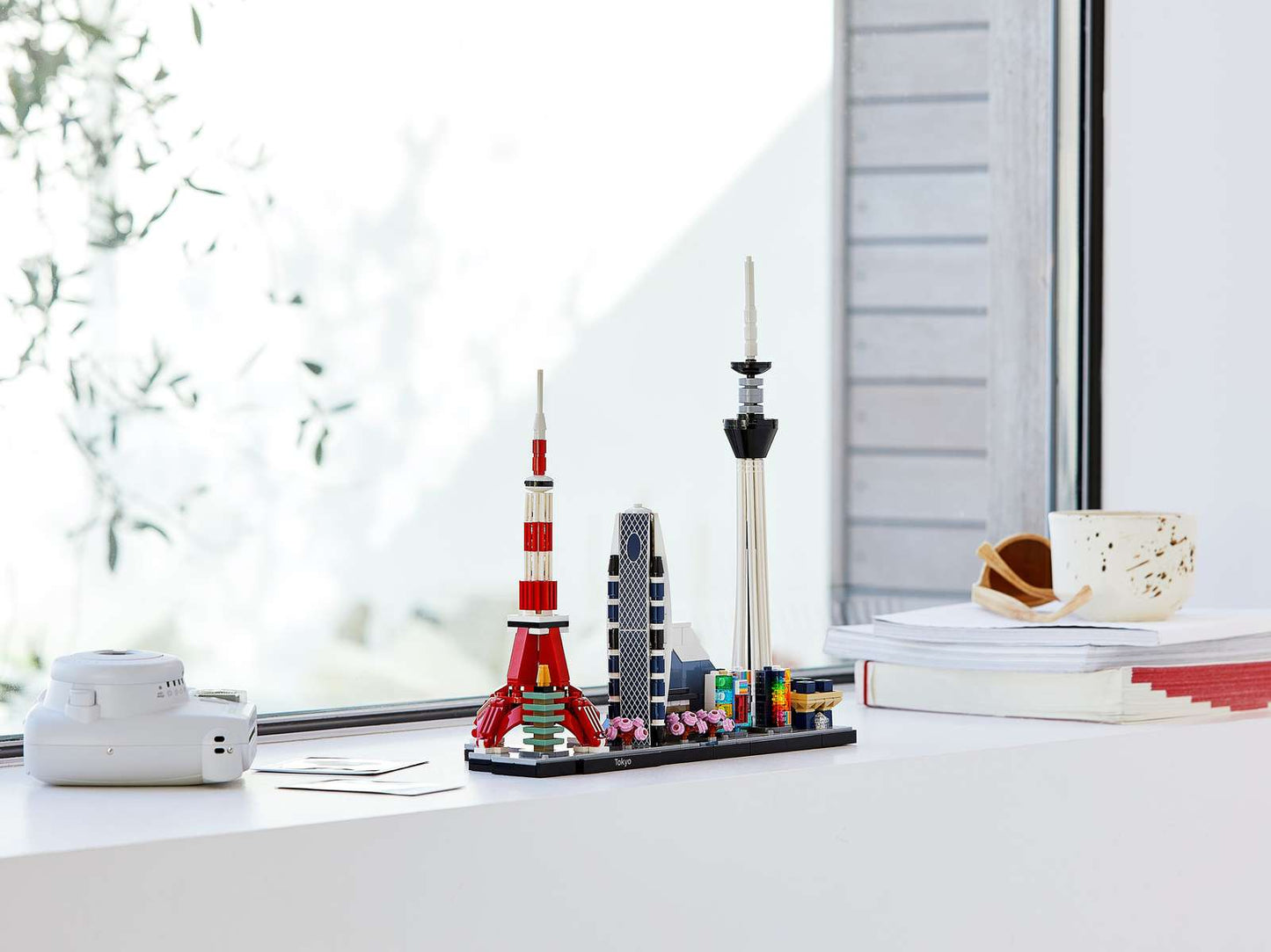 LEGO® Architecture Tokyo 21051 – 547 Piece Building Set