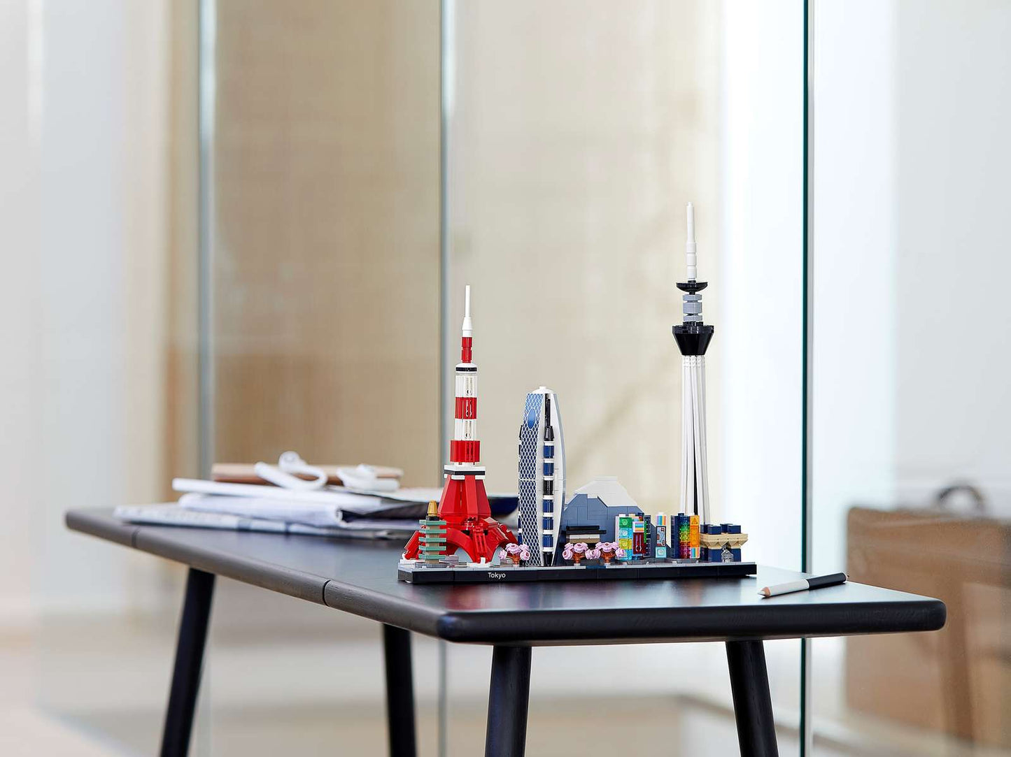 LEGO® Architecture Tokyo 21051 – 547 Piece Building Set