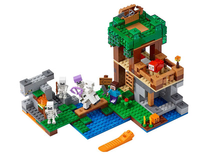LEGO® Minecraft® The Skeleton Attack - 21146 - 457 Piece Building Set