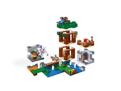 LEGO® Minecraft® The Skeleton Attack - 21146 - 457 Piece Building Set