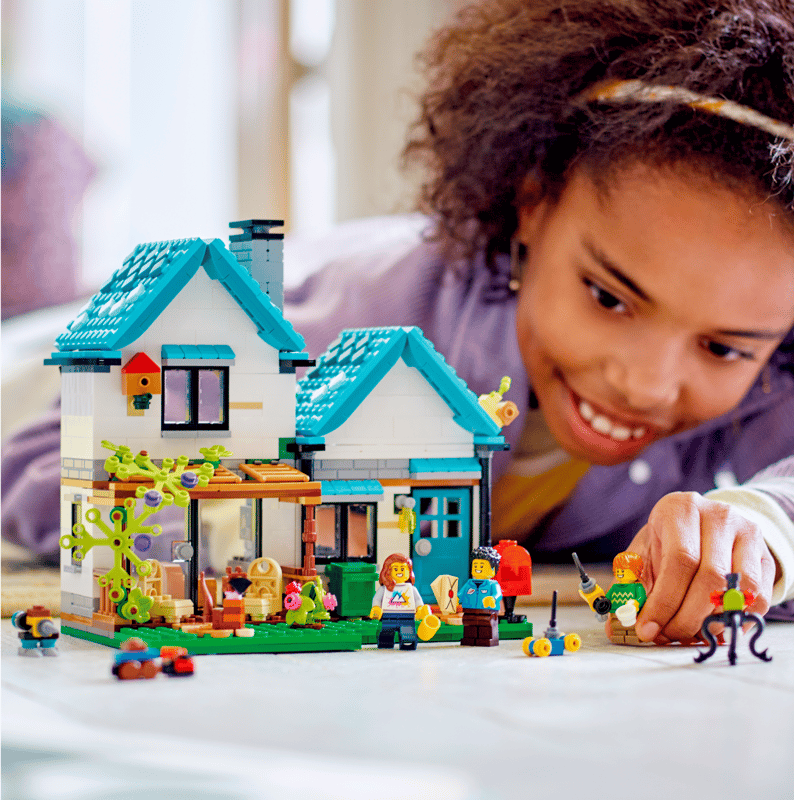 LEGO® Creator 3-in-1 Cosy House | 31139 | 808 Piece Building Set
