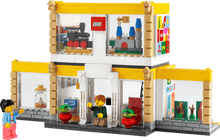 LEGO® Classic - LEGO® Brand Store - 40574 - 541 Piece Building Set | Brick N Build