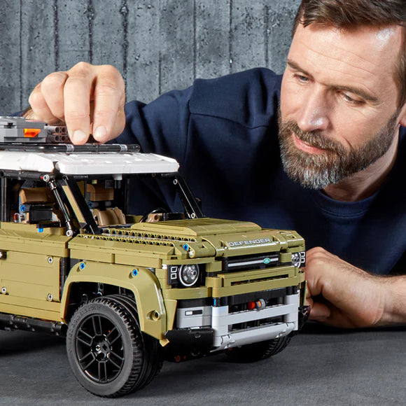 LEGO® Technic Land Rover Defender - 42110 - 2573 Piece Building Set