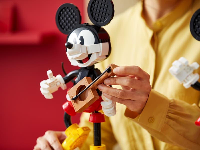 LEGO® Disney™ Mickey Mouse & Minnie Mouse Buildable Characters — 43179 — 1739 Piece Building Set