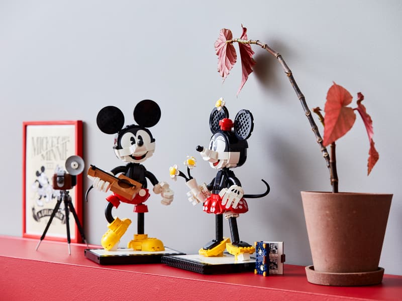 LEGO® Disney™ Mickey Mouse & Minnie Mouse Buildable Characters — 43179 — 1739 Piece Building Set