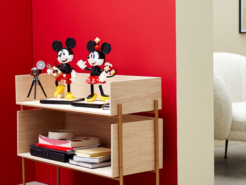 LEGO® Disney™ Mickey Mouse & Minnie Mouse Buildable Characters — 43179 — 1739 Piece Building Set