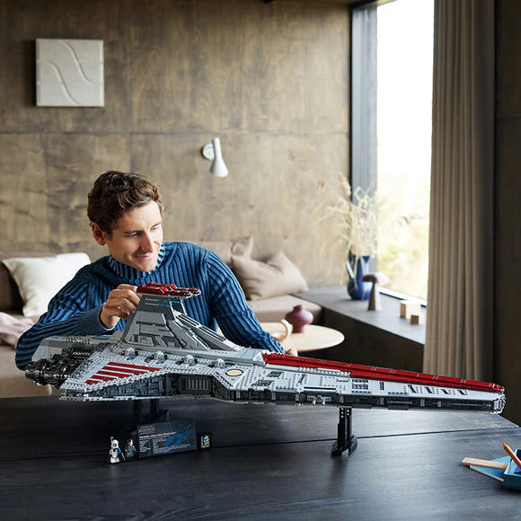 LEGO® Star Wars™ Venator-Class Republic Attack Cruiser | 75367 | 5374 Piece UCS Building Set