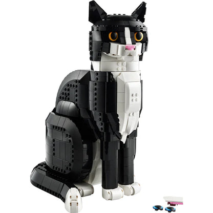 LEGO® Ideas Tuxedo Cat — 21349 — 1710 Piece Building Set