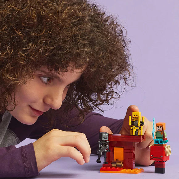 LEGO® Minecraft® The Nether Lava Battle 21266 – 99 Piece Building Set