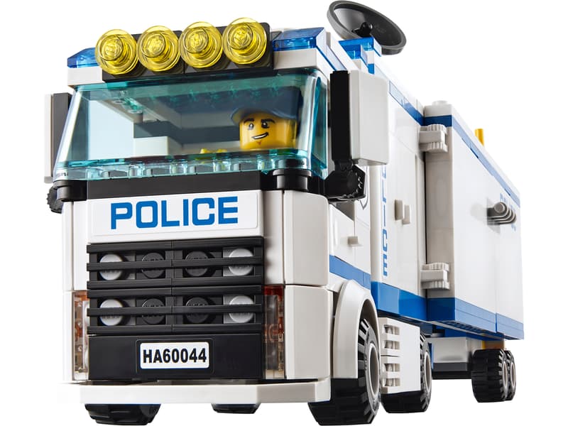 LEGO® City Mobile Police Unit — 60044 — 375 Piece Building Set