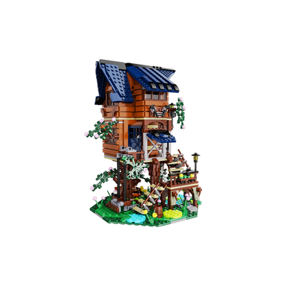 CaDA Four Season Story Tree Shack - C66004W - 1155 Piece Building Set | Brick N Build