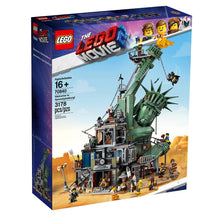 LEGO® Batman™ Welcome to Apocalypseburg! | 70840 | 3178 Piece Building Set