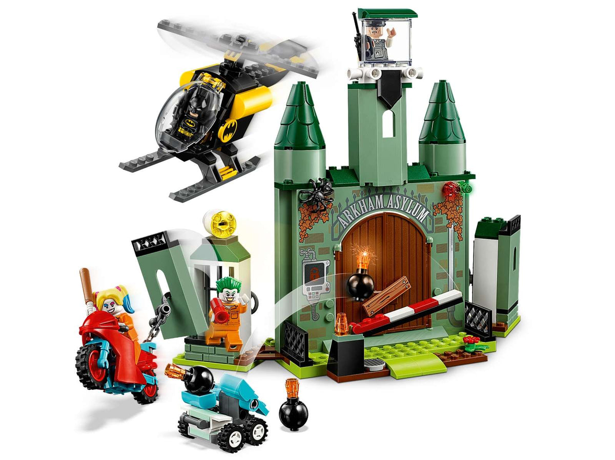 LEGO® Batman™ and The Joker™ Escape - 76138 - 171 Piece Building Set