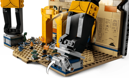 LEGO® Indiana Jones™ Escape from the Lost Tomb - 77013 - 600 Piece Building Set