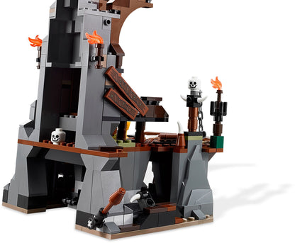 LEGO® The Hobbit™ The Goblin King Battle | 79010 | 841 Piece Building Set