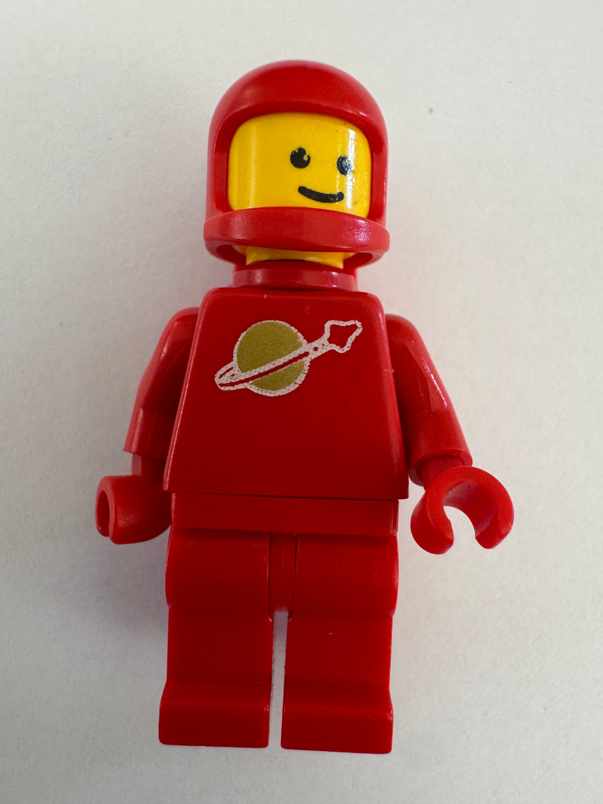 LEGO® Minifigure - Classic Space - Red Astronaut with Air Tanks & Original Solid-Stud Head - sp005