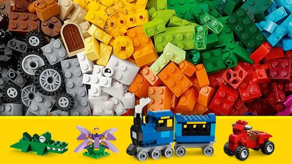 LEGO® Classic Medium Creative Brick Box 10696 – 484 Piece Creative Building Set