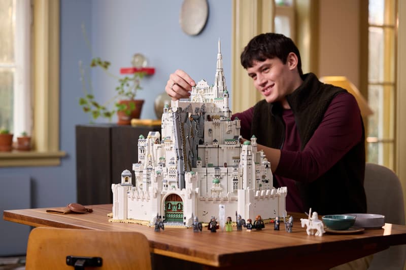 LEGO® The Lord of the Rings™ Minas Tirith™ | 11377 | 8278 Piece Building Set