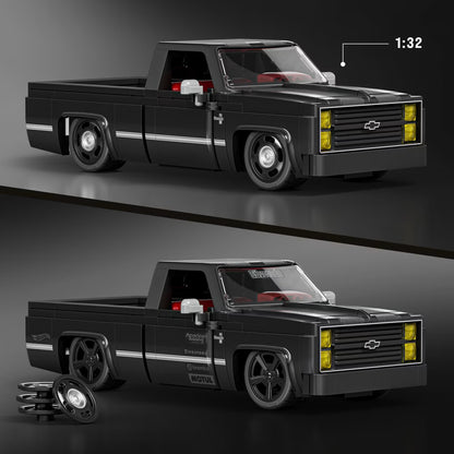 MATTEL BRICK SHOP™ Hot Wheels® ’83 Chevy Silverado - 1:32 Scale - JKG42 - 225 Piece Building Set