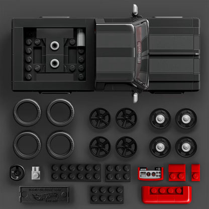 MATTEL BRICK SHOP™ Hot Wheels® ’83 Chevy Silverado - 1:32 Scale - JKG42 - 225 Piece Building Set