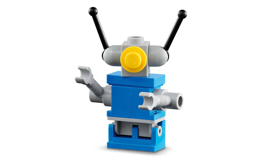 LEGO® Iconic Scaled-Up Blue Astronaut Minifigure - 40921 - 793 Piece Building Set