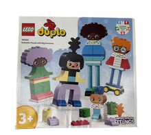 LEGO® DUPLO® - Buildable People with Big Emotions - 10423 Box 2 - 71 Piece Building Set *** DAMAGED BOX ***