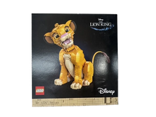 LEGO® Disney - The Lion King™ Young Simba - 43247 Box 1 - 1445 Piece Building Set *** DAMAGED BOX ***