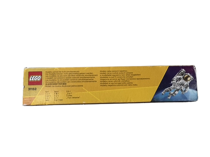 LEGO® Creator 3in1 - Space Astronaut - 31152 - 647 Piece Building Set *** DAMAGED BOX ***